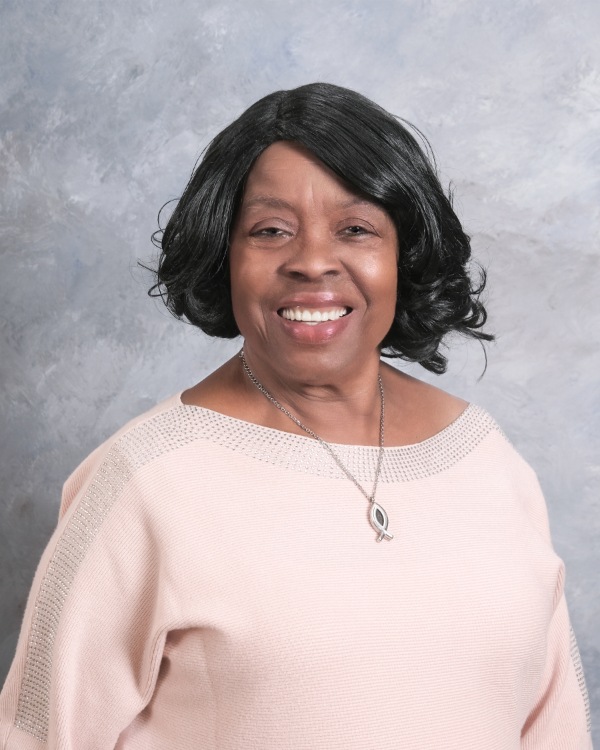 Gloria Pine named Southern Crescent Technical College’s EAGLE winner